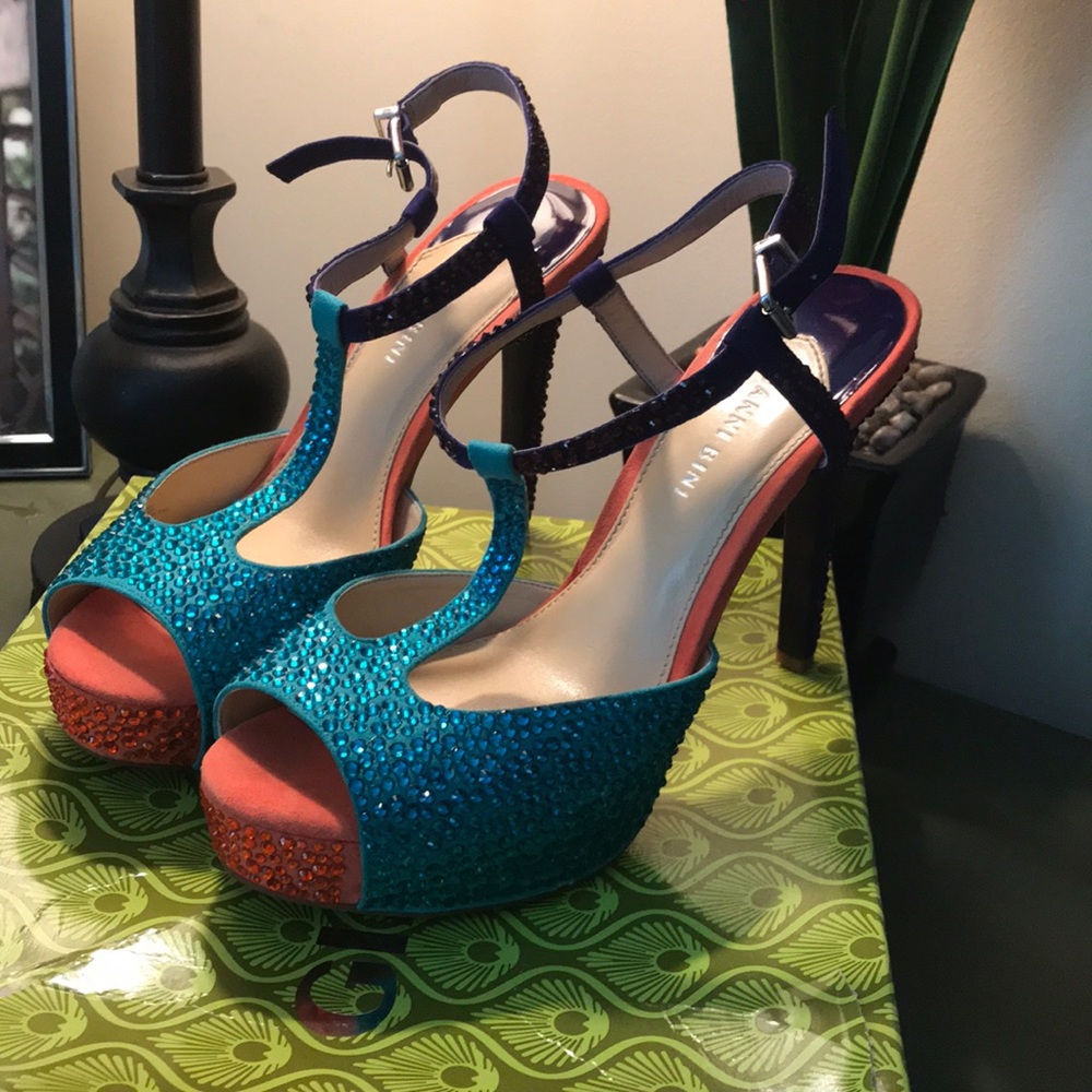 Gianni Bini Heels